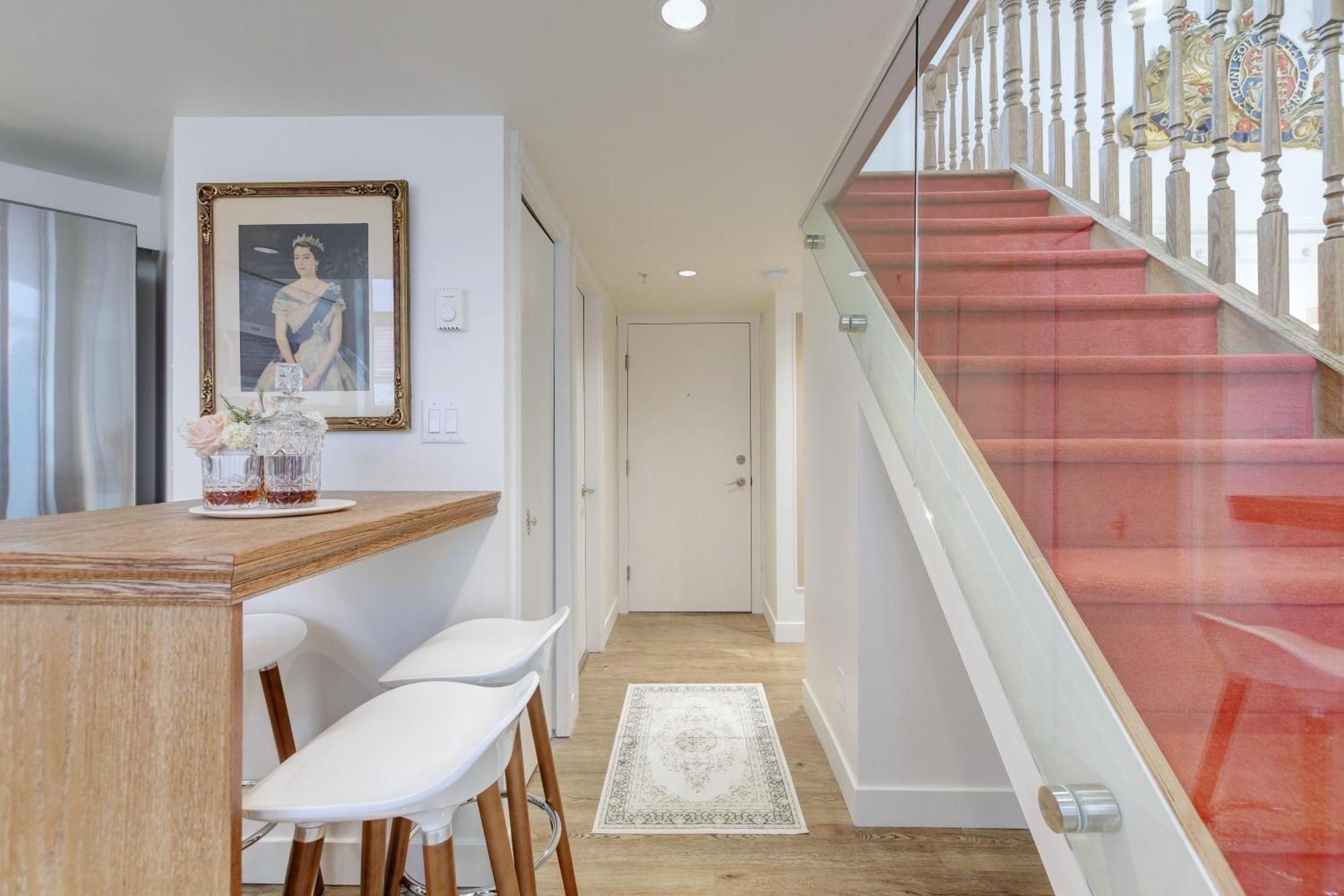 Victoria'S Parliamentary Suite With Private Rooftop Patio & Harbour View Exterior foto